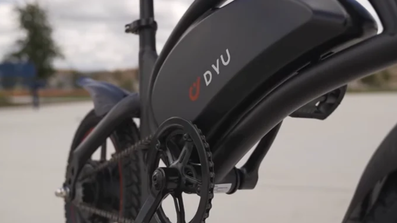 What Distinguishing Features and Advantages Do Small Electric Bikes Offer?