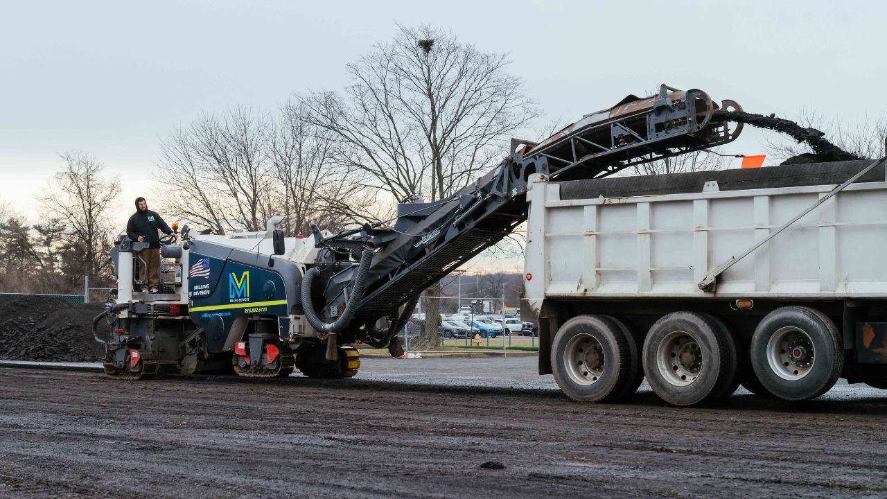 How Are Road Milling Teeth Used in Pavement Recycling Projects?