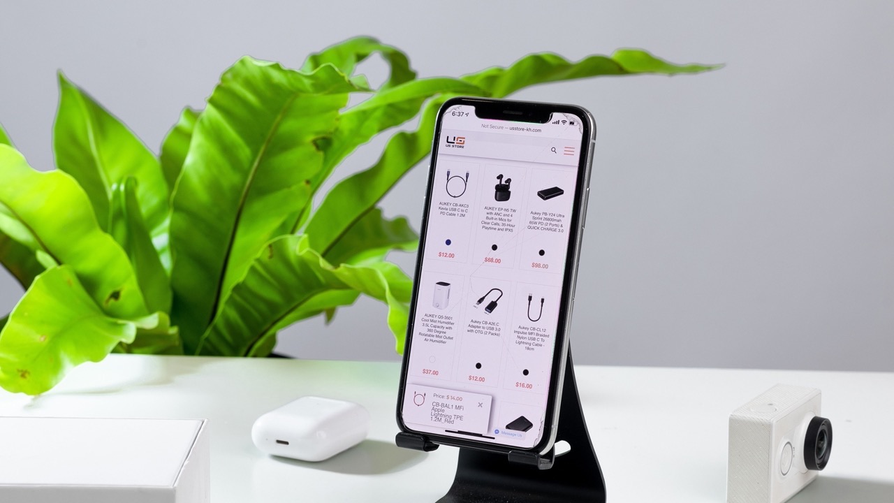 Why Desk Phone Placement Matters More Than Most People Realize — and What a Good Stand Actually Solves